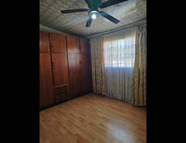 3 BEDROOM HOUSE FOR SALE IN FERNWOOD